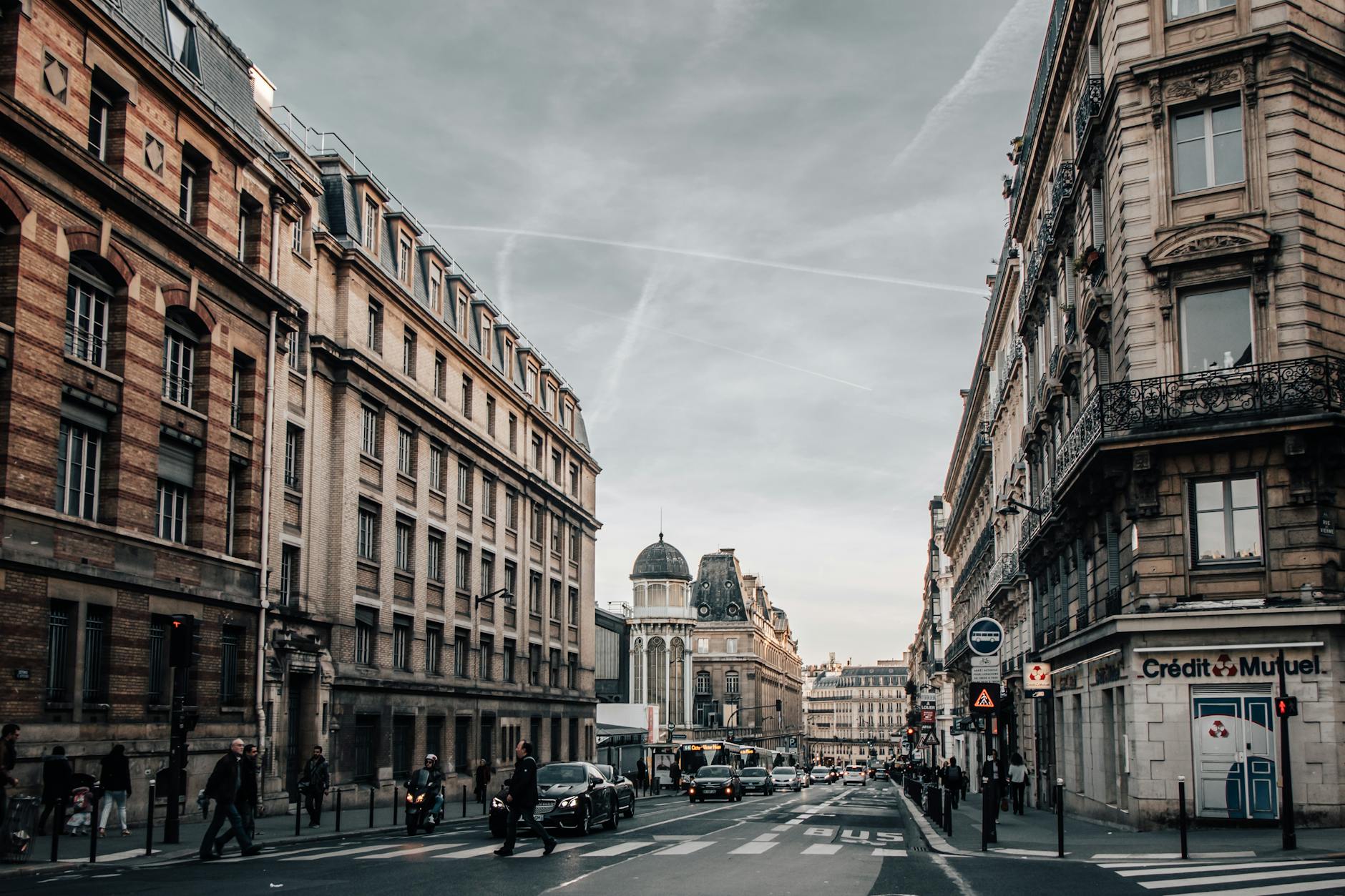 Beautiful Paris street scene