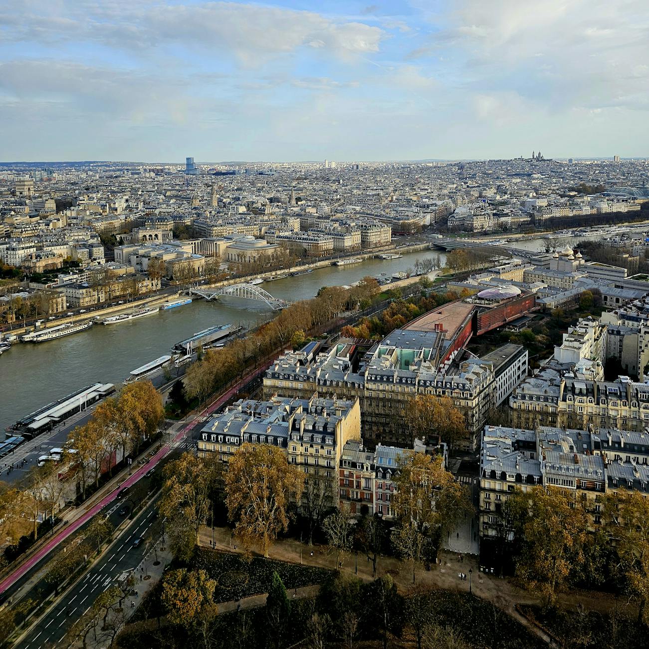 Paris landmark detail for paris travel documents and visa requirements