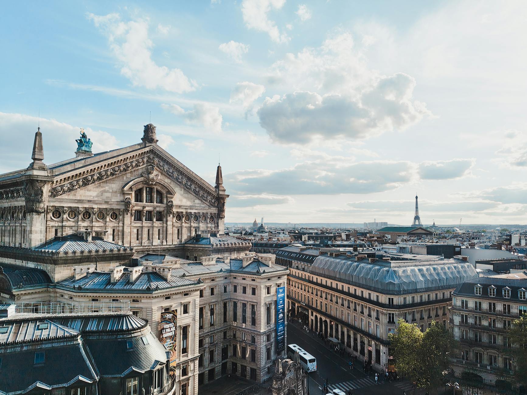 Paris detail - eiffel tower visit guide tickets tips