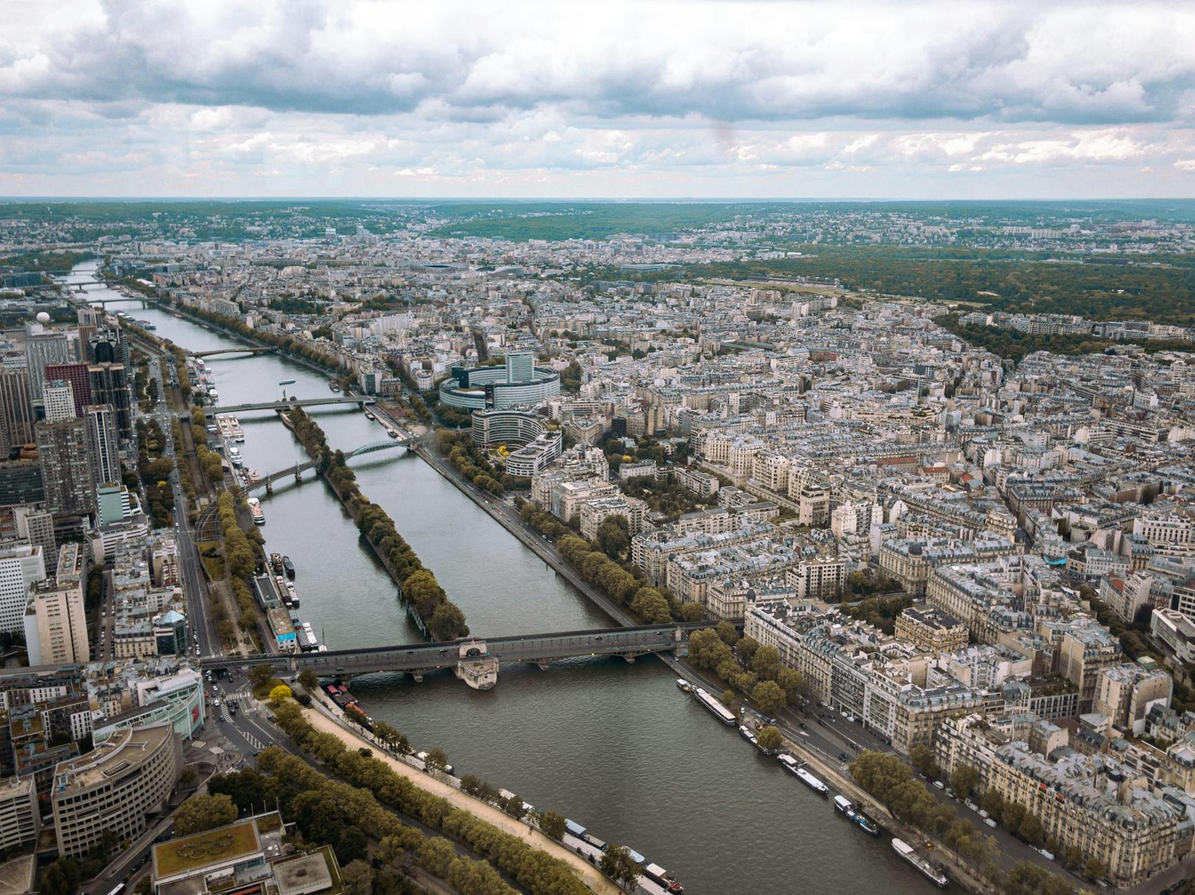 Paris Seine River Bridges - Paris Attractions Guide