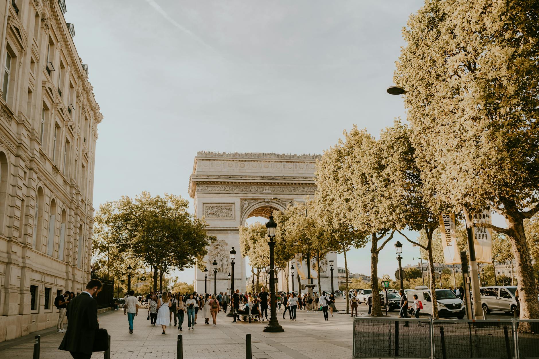 Navigo Decouverte weekly transit card