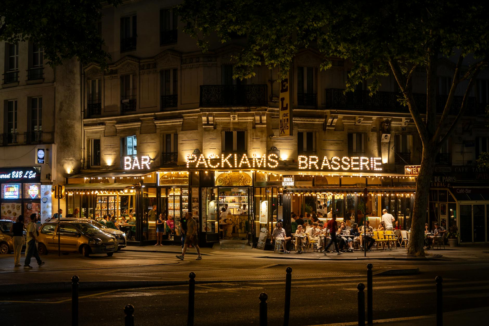 A basement bar dancefloor packed with students in the Latin Quarter