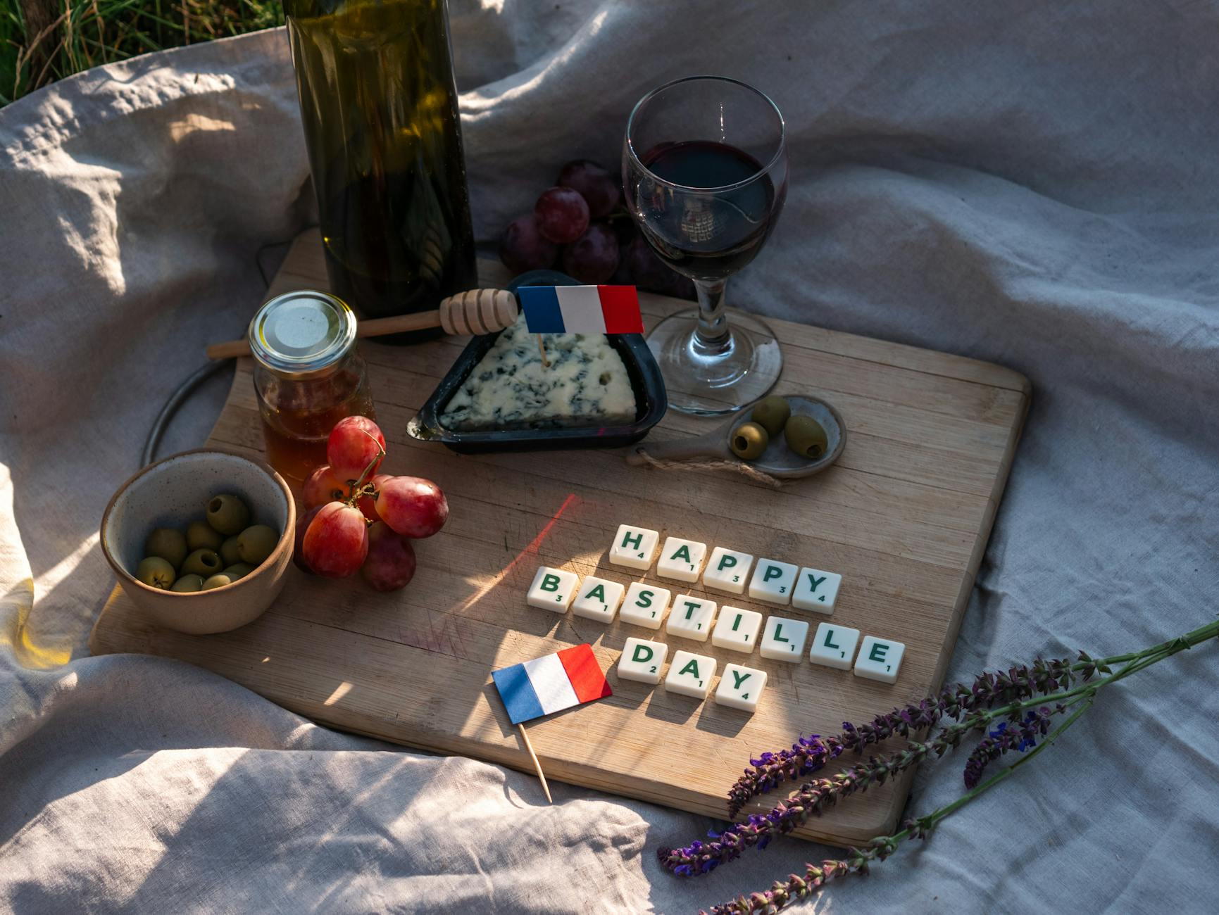 bastille day paris july 14 celebrations - Bastille Day in Paris: How to Celebrate July 14th Like a Local