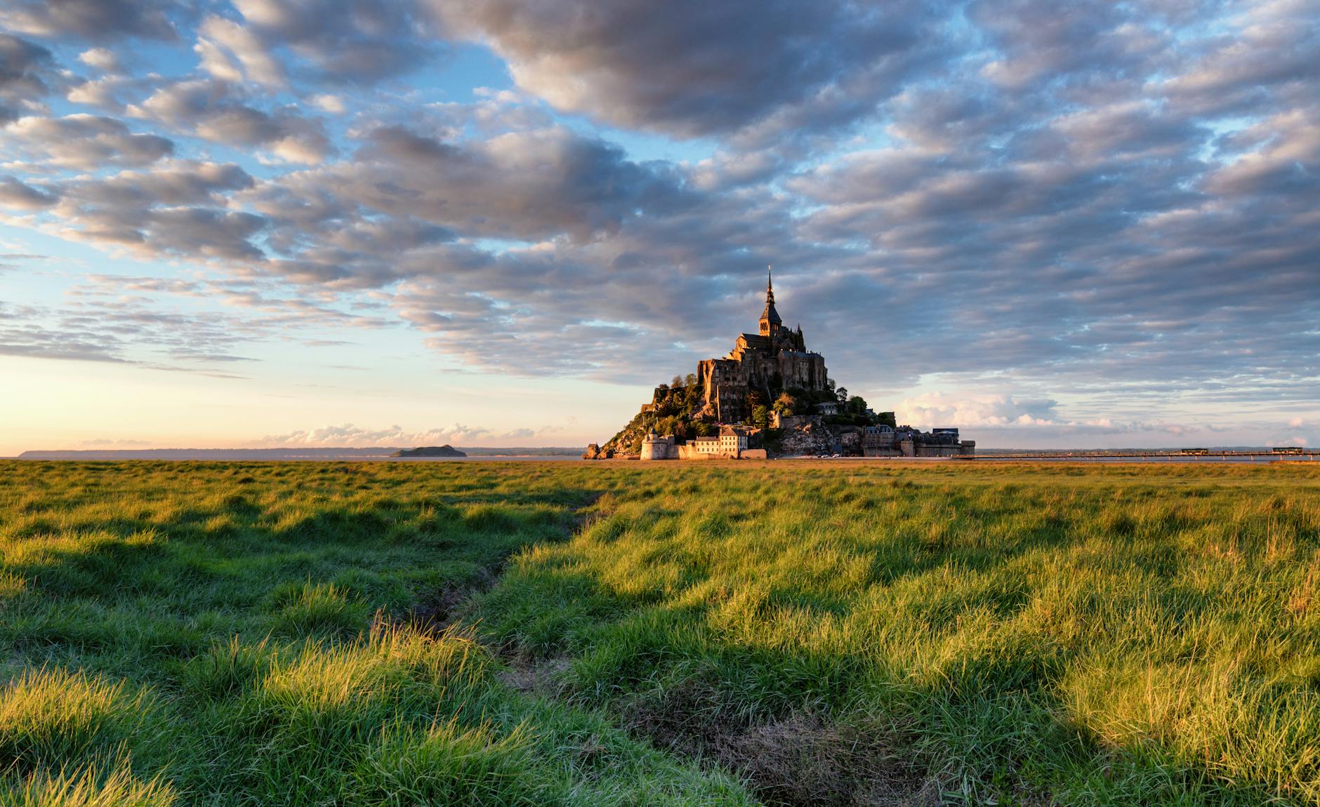 day trip to mont saint michel from paris - Day Trip to Mont Saint-Michel from Paris: How to Make It Work