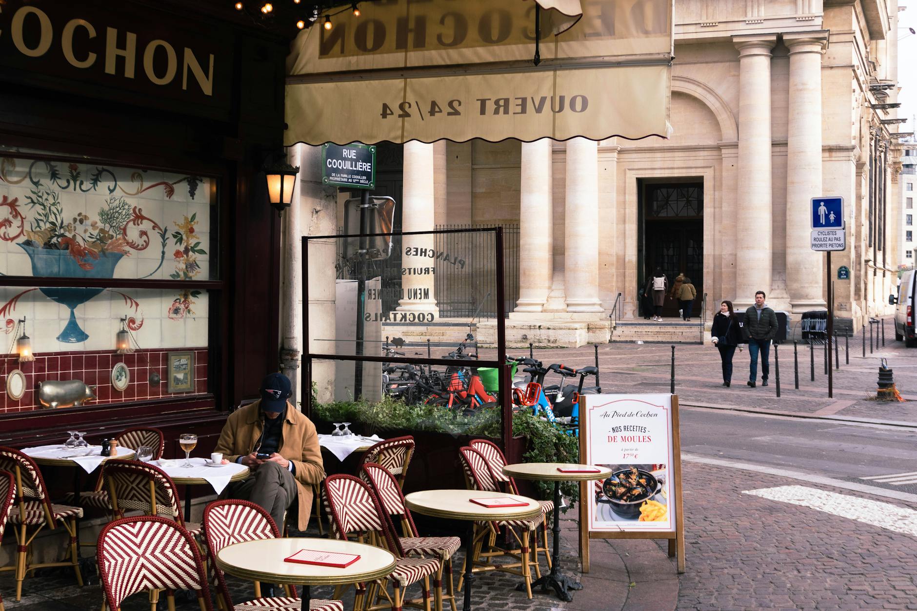 how to eat cheaply in paris like a local - How to Eat Cheaply in Paris Like a Local: Student & Backpacker Guide