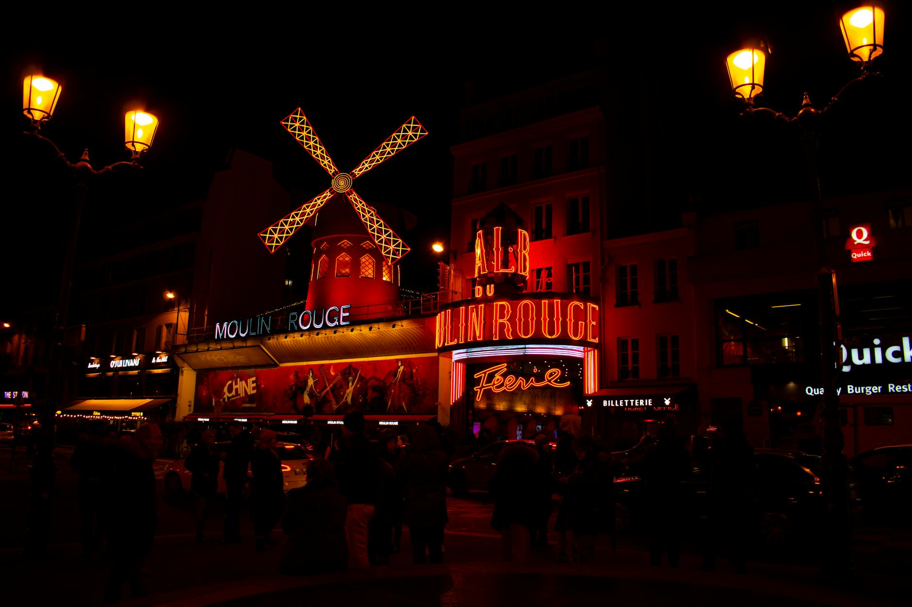 paris cabaret shows comparison lido crazy horse - Paris Cabaret Shows Compared: Moulin Rouge vs Lido vs Crazy Horse